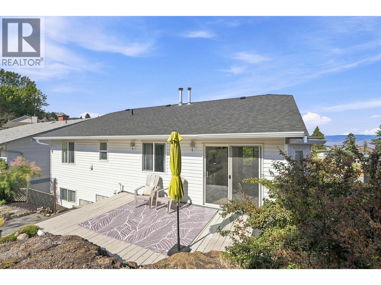 913 GREYSTONE Crescent, Kamloops