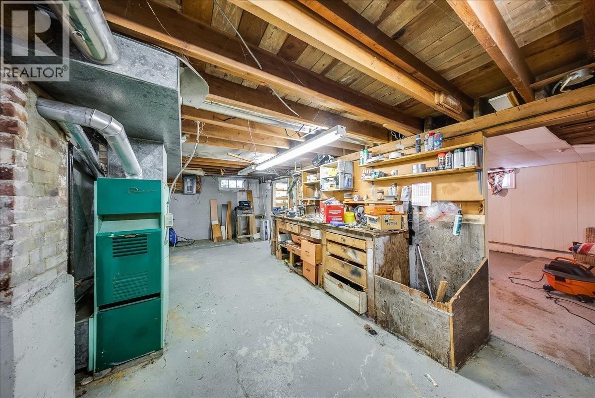2512 Columbia Avenue - Image 24
