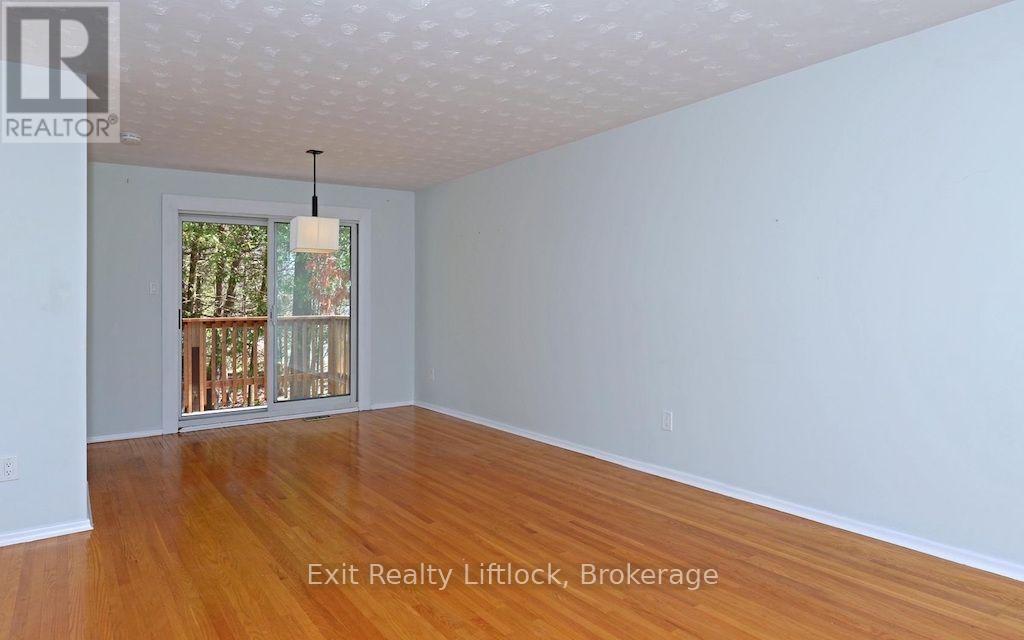 MAIN FLOOR - 4 WALLIS DRIVE, Peterborough (Monaghan Ward 2) — photo 8