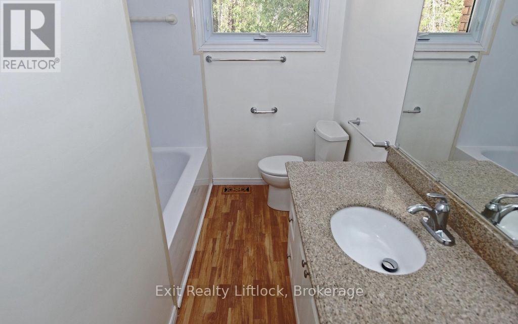 MAIN FLOOR - 4 WALLIS DRIVE, Peterborough (Monaghan Ward 2) — photo 9