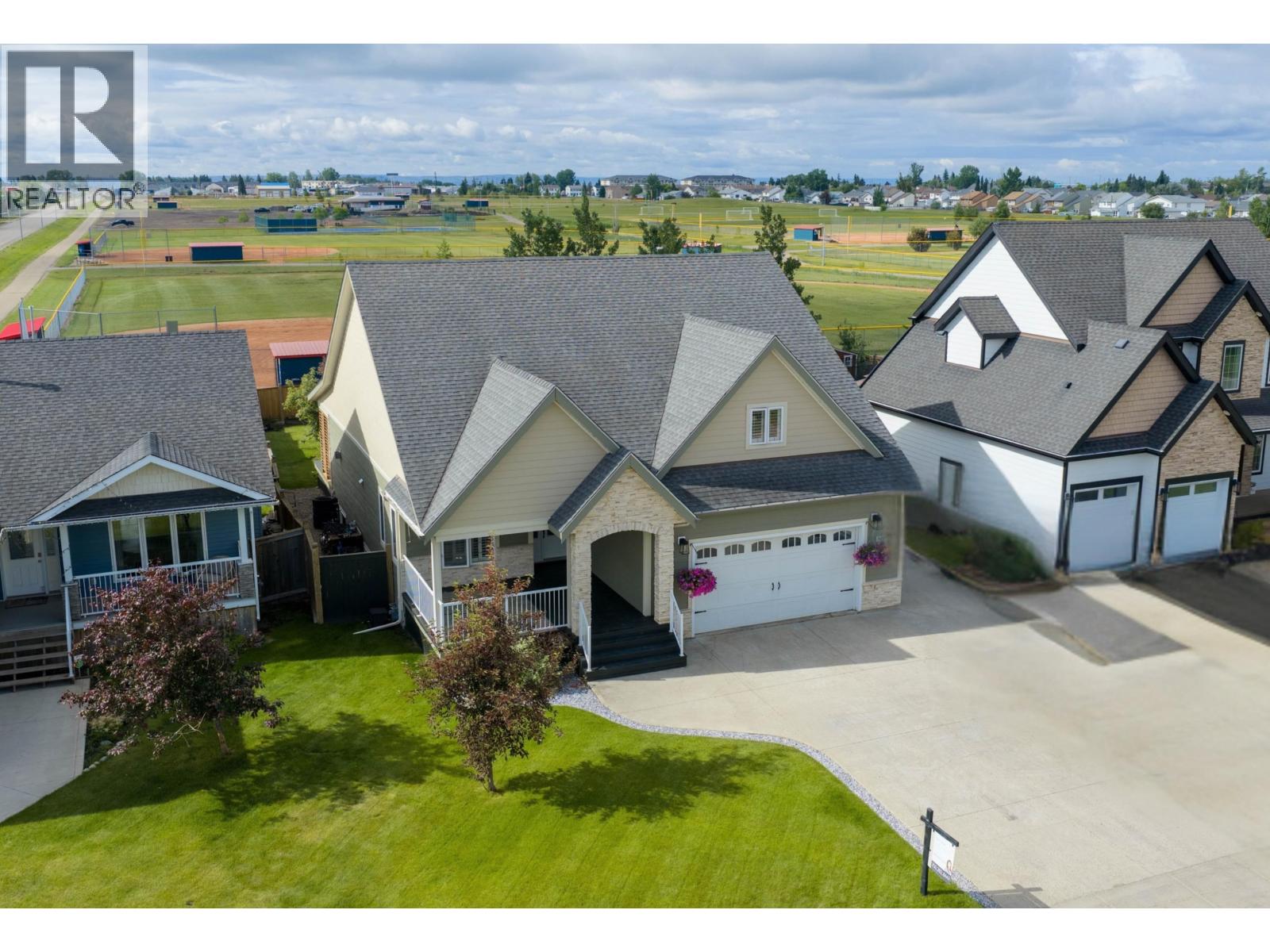 8607 109 AVENUE, Fort St. John