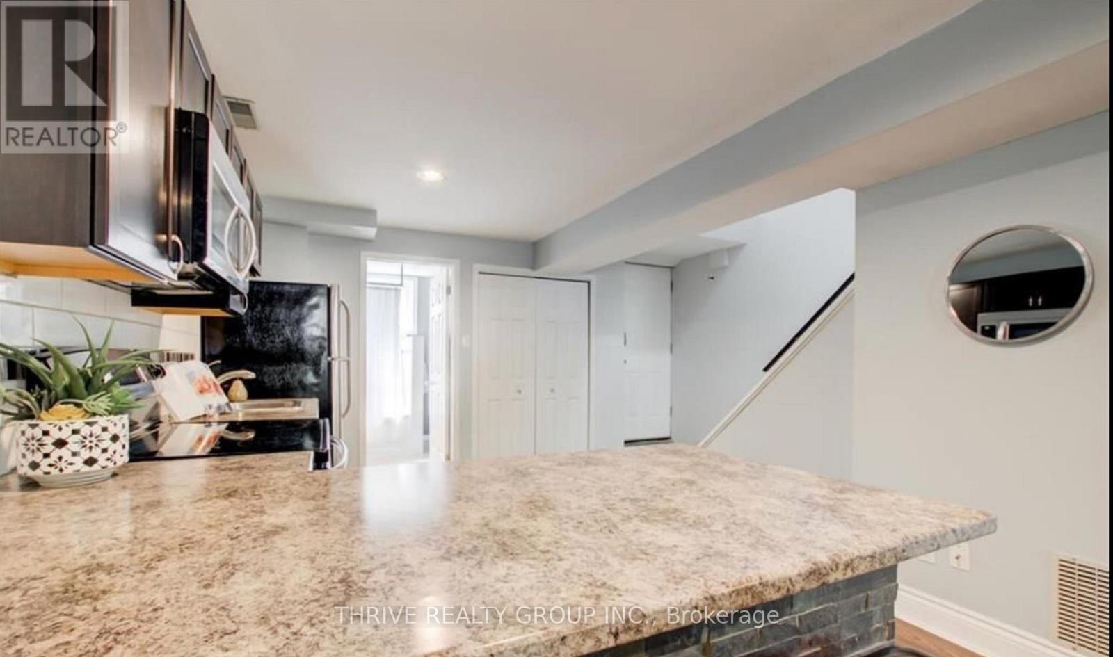 118 Sandalwood Crescent — photo 13