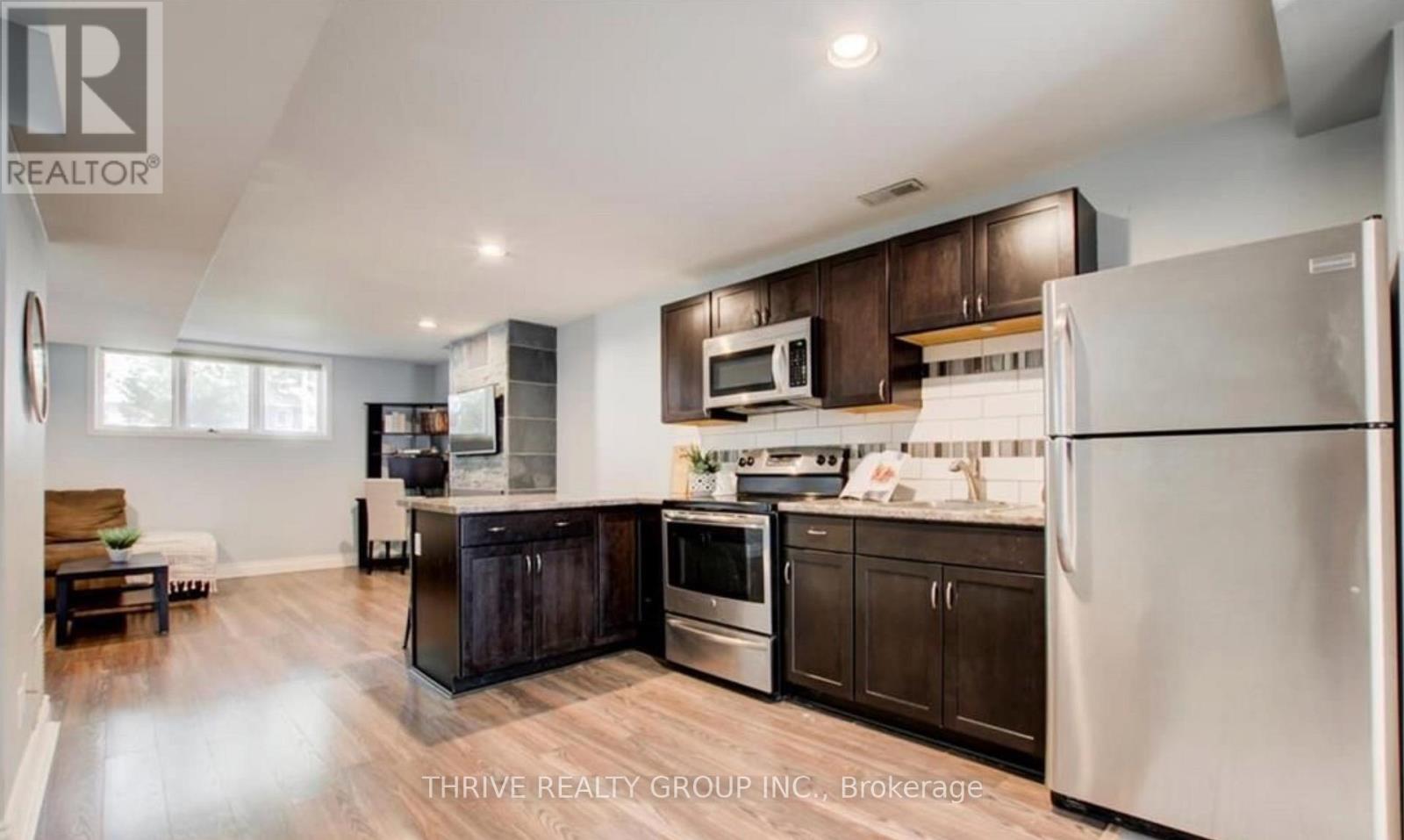 118 SANDALWOOD CRESCENT, London North (North F) — photo 5