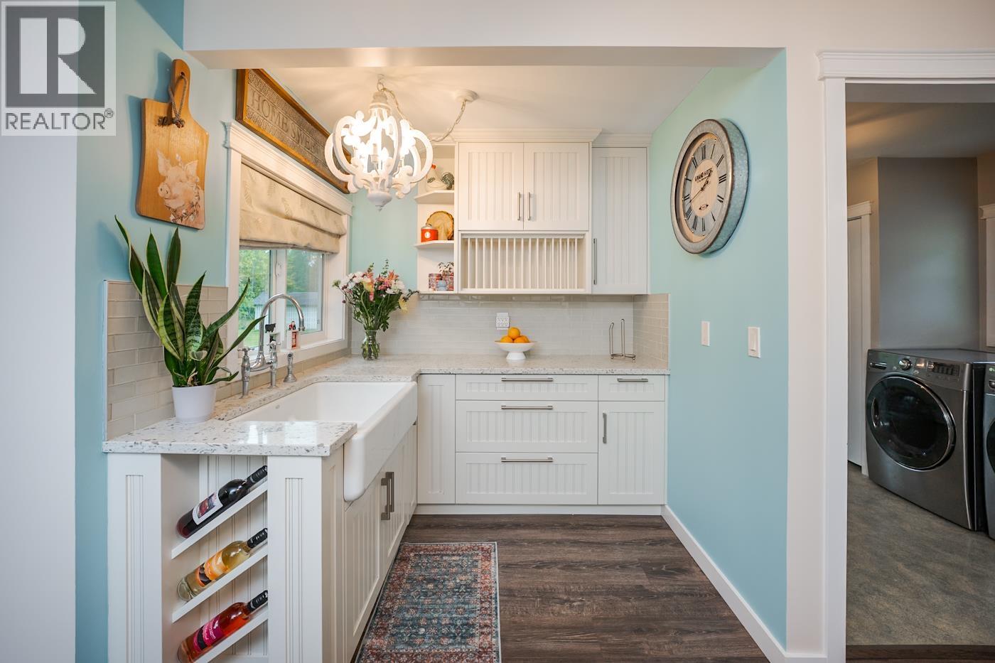 Photo 8 of 40 — 7615 INGA ROAD · Prince George, BC