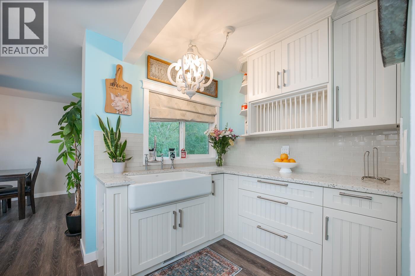 7615 INGA ROAD - 7