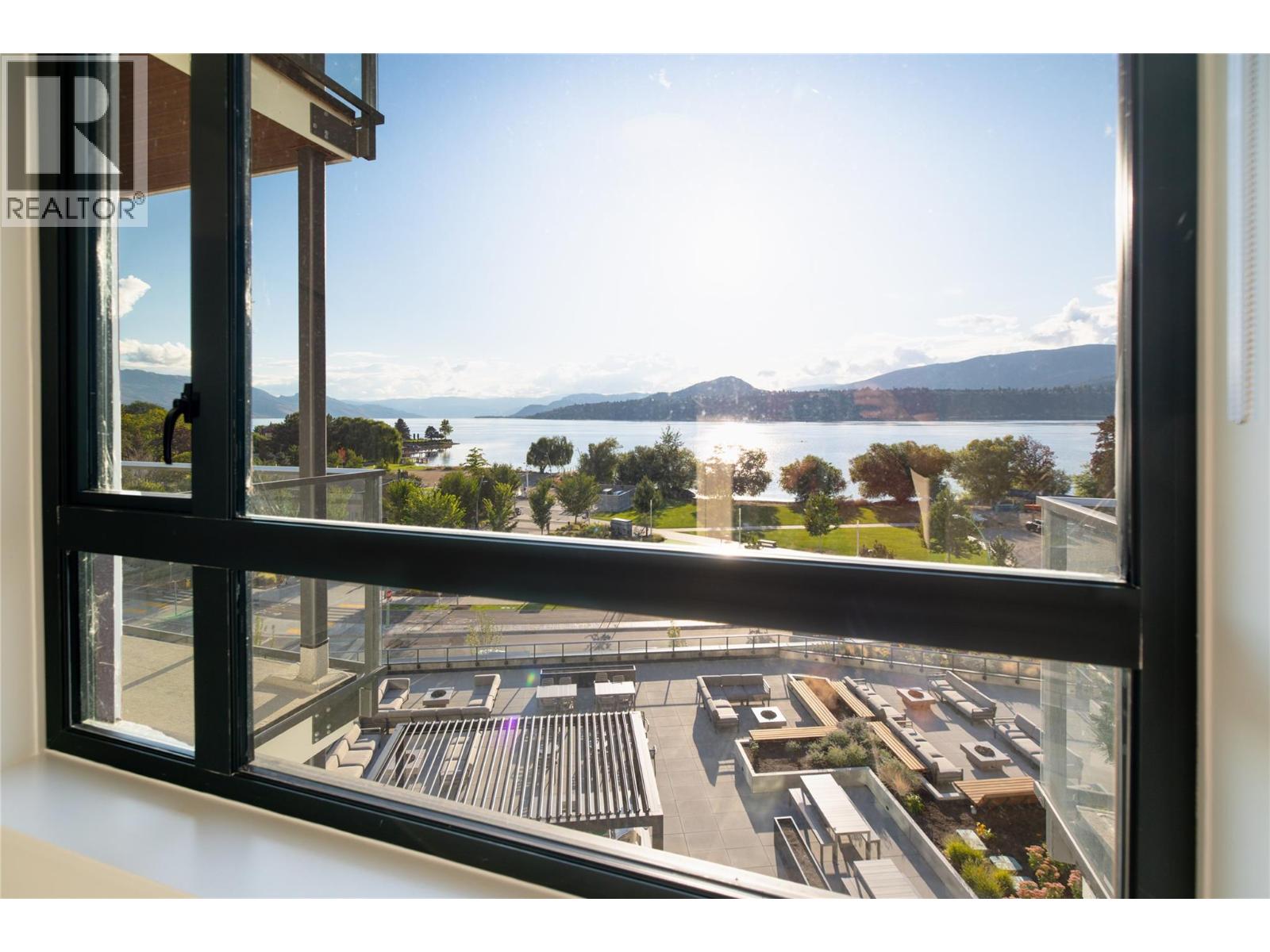 512 3051 Abbott Street, Kelowna