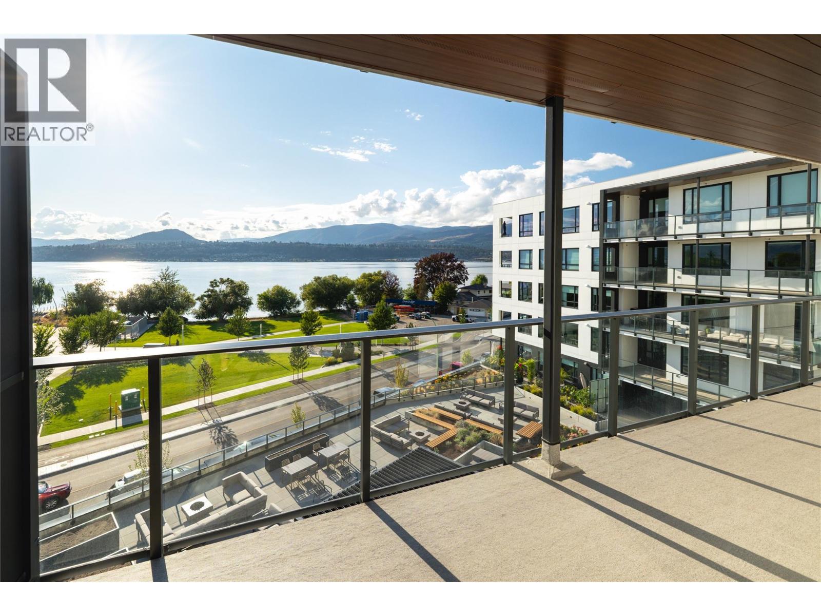 512 3051 Abbott Street, Kelowna