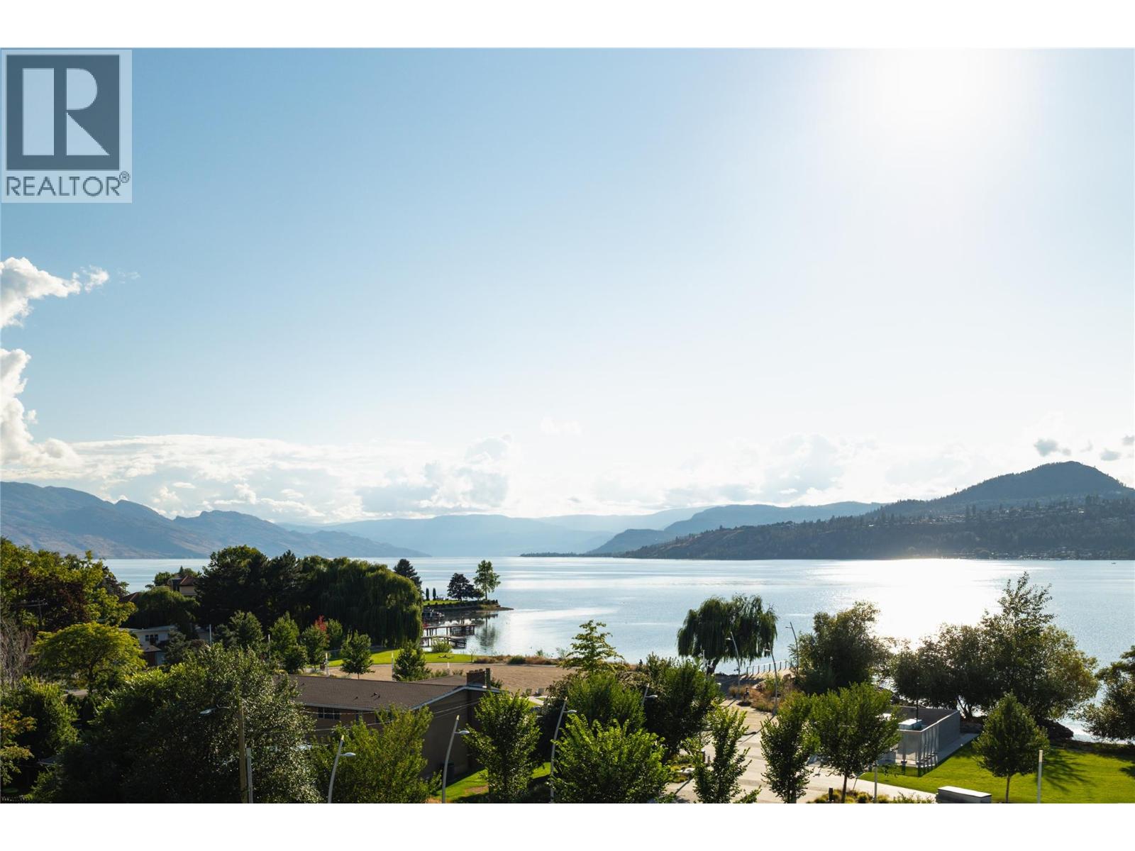 512 3051 Abbott Street, Kelowna