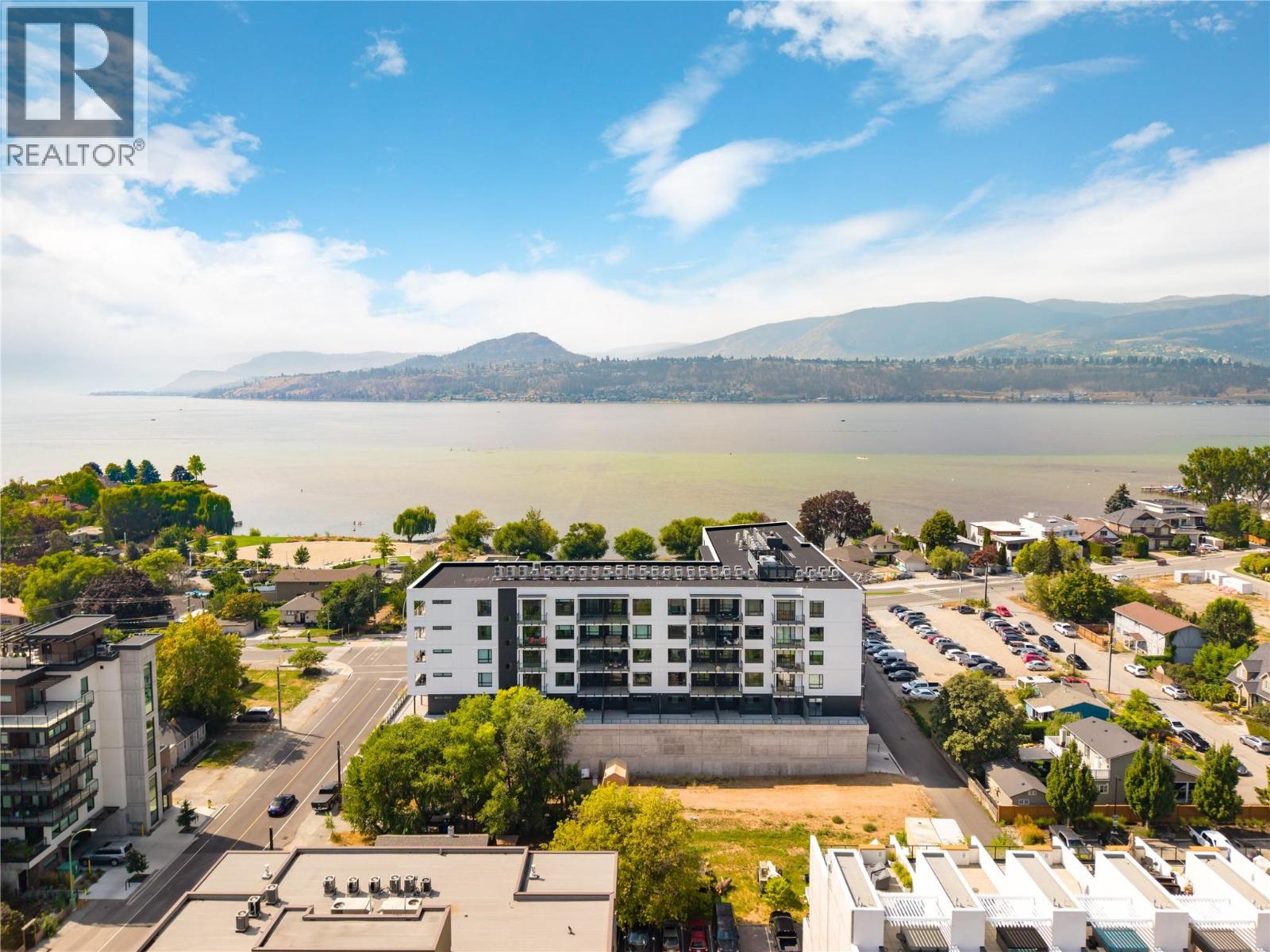 512 3051 Abbott Street, Kelowna