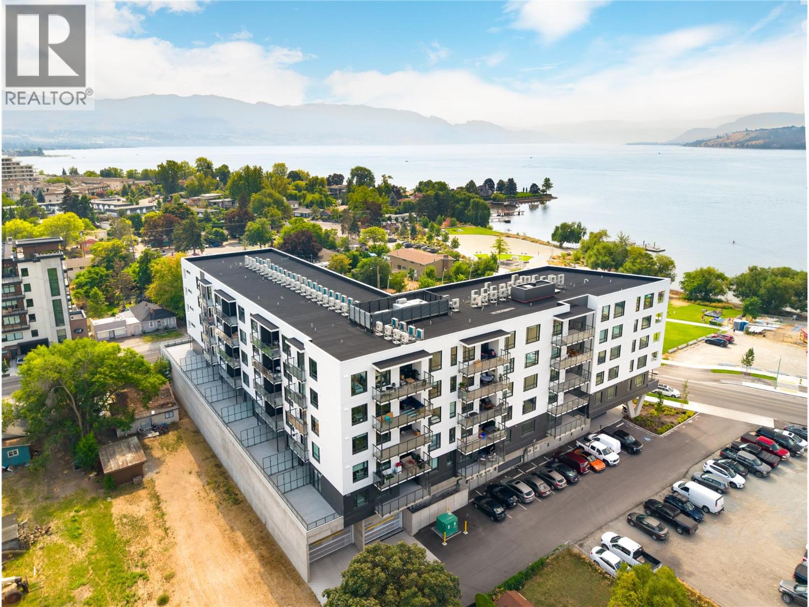 512 3051 Abbott Street, Kelowna