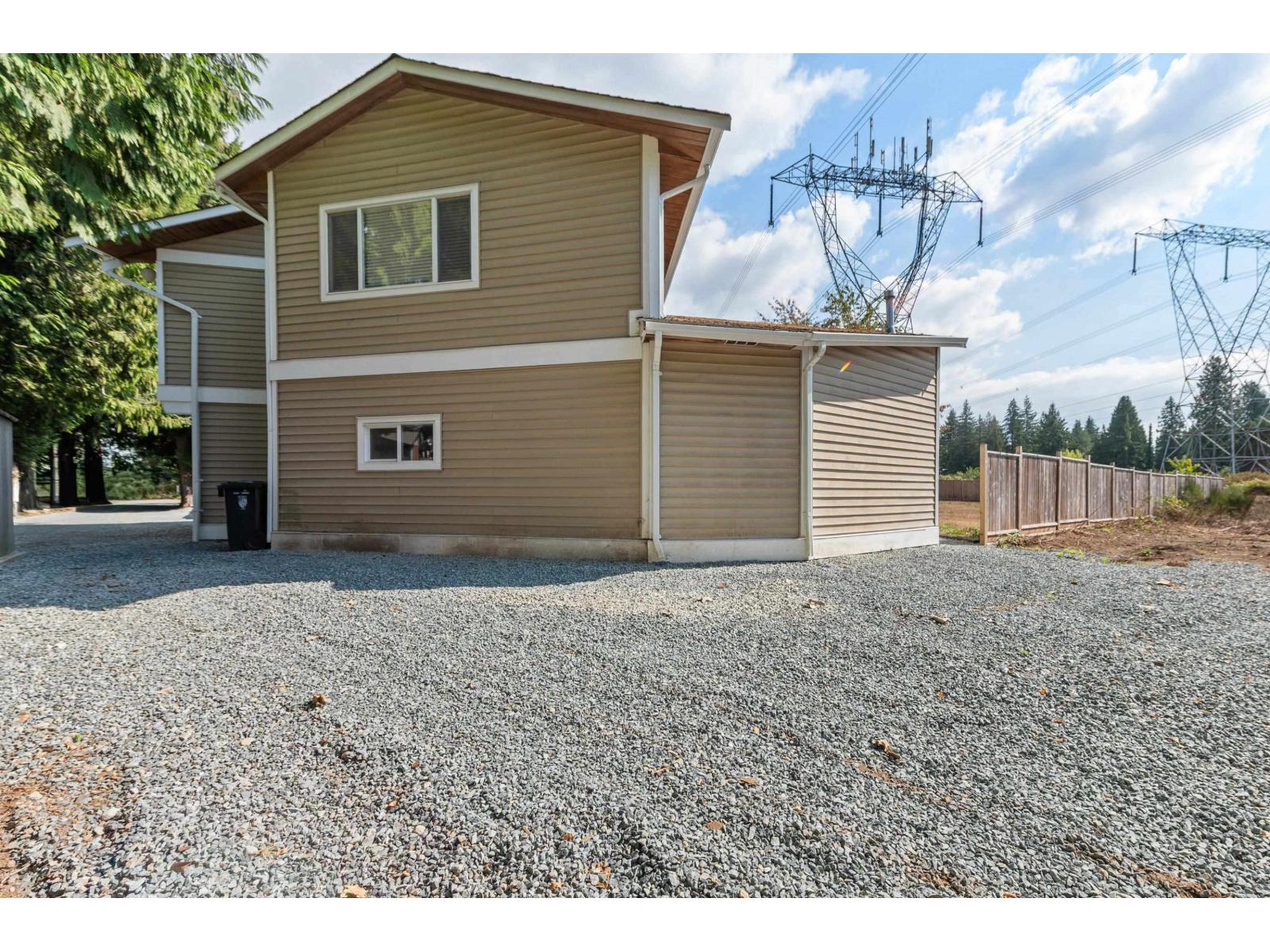 4393 206 STREET, Langley — photo 3