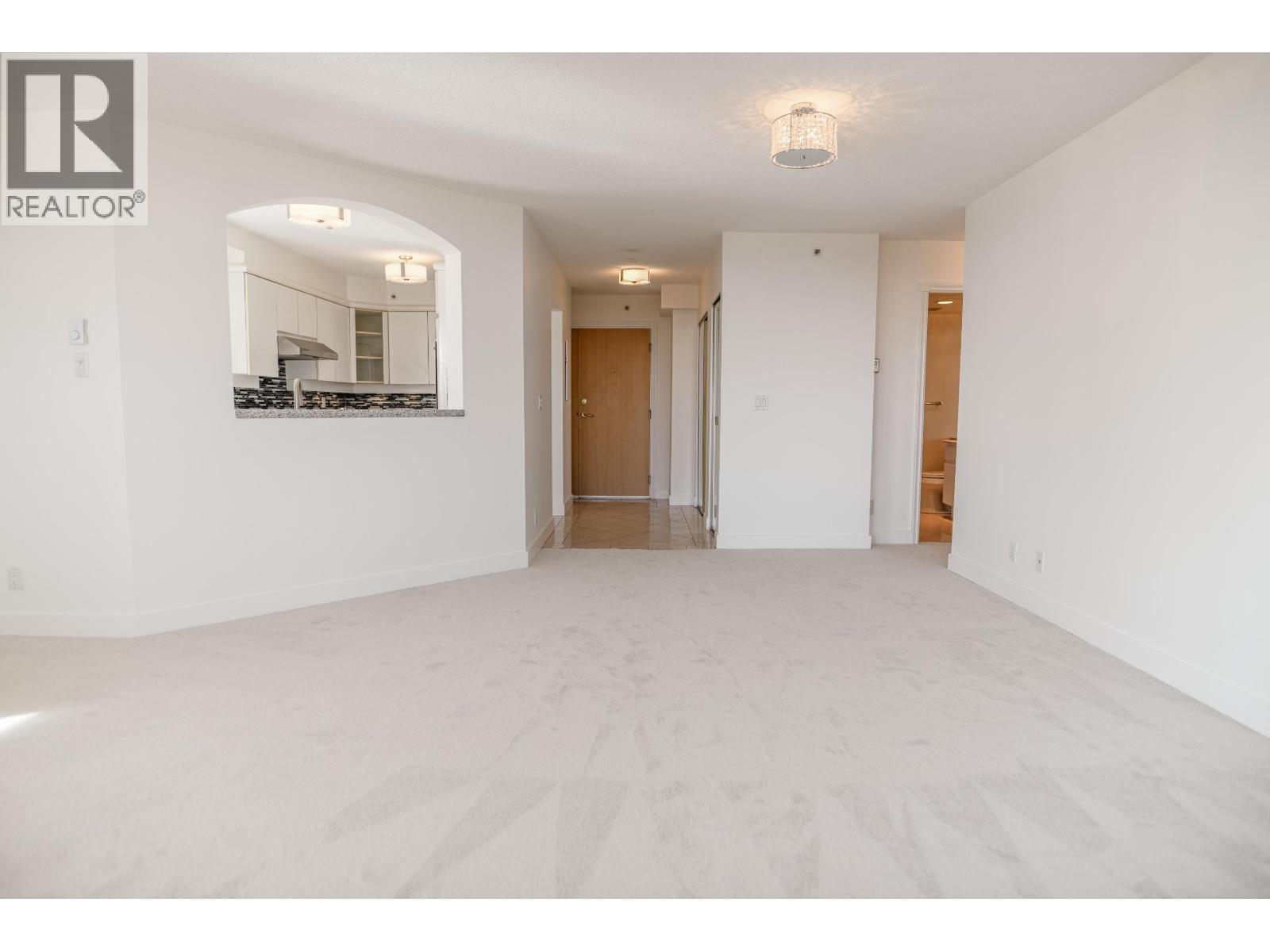 15B 338 TAYLOR WAY, West Vancouver — photo 7