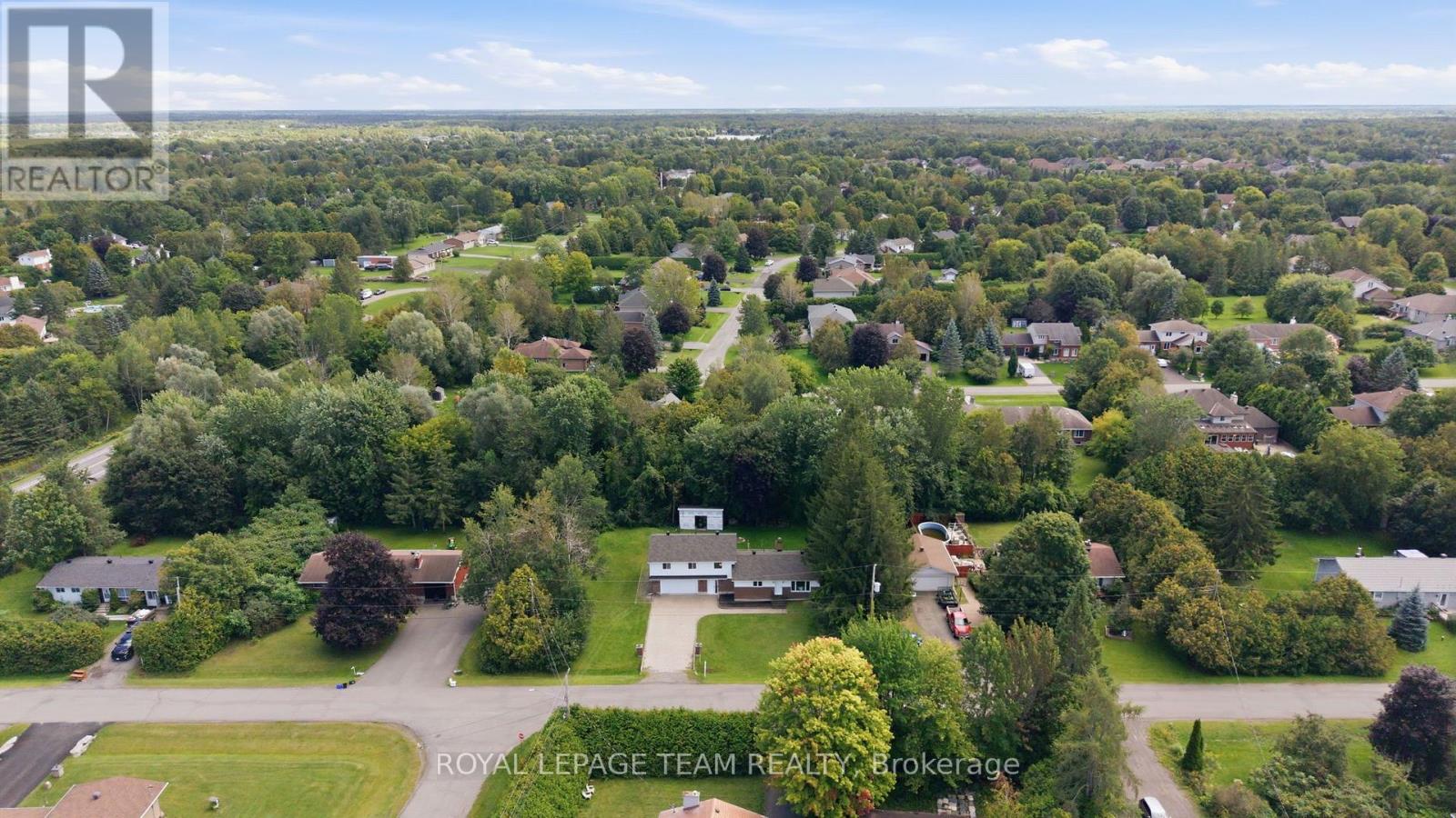5 Bed, 2 Bath House for Sale in Ottawa – 6572 JACK PINE CRESCENT, Ottawa – MLS# X13768812 - Image 50