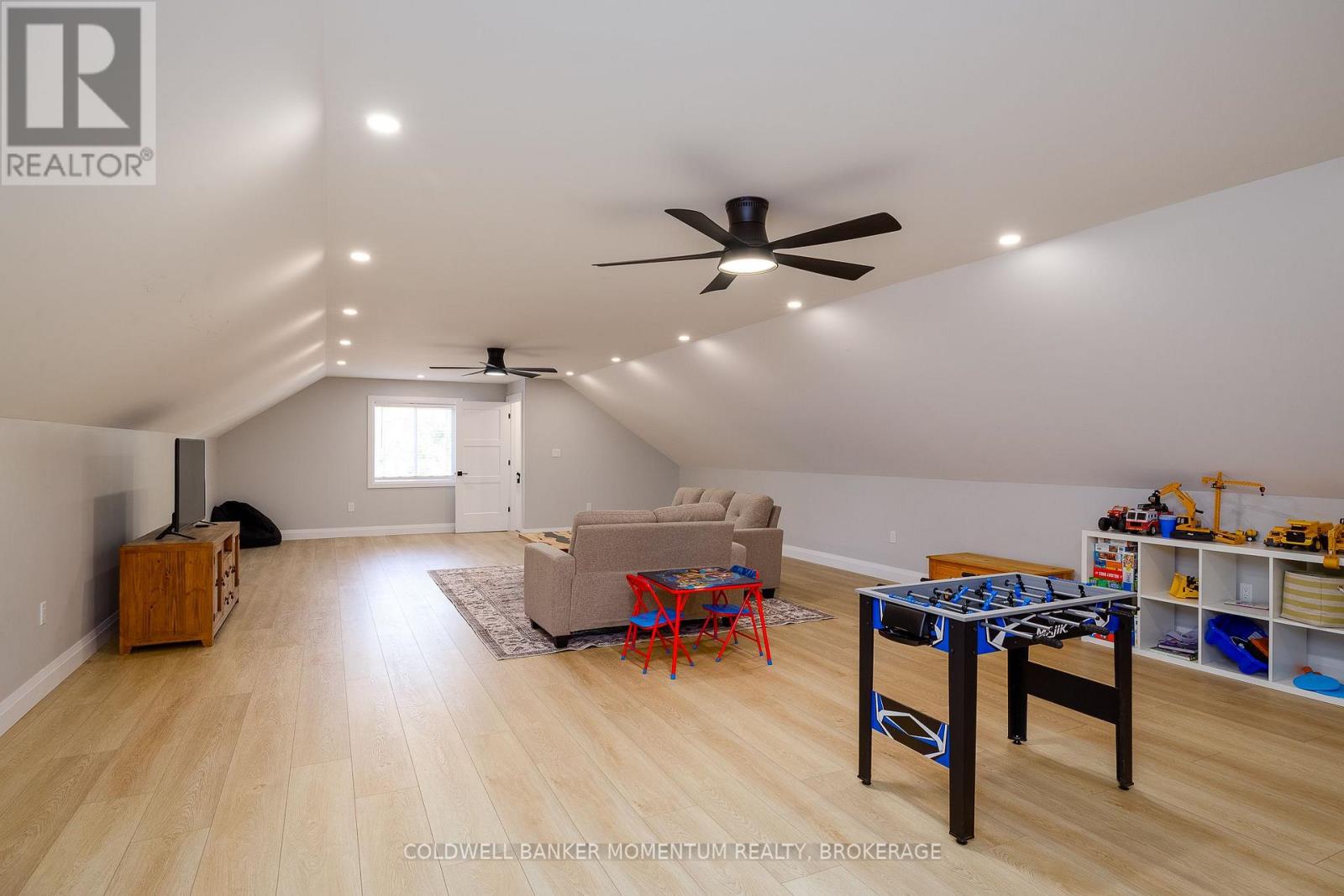 104 NEVA ROAD - Image 26