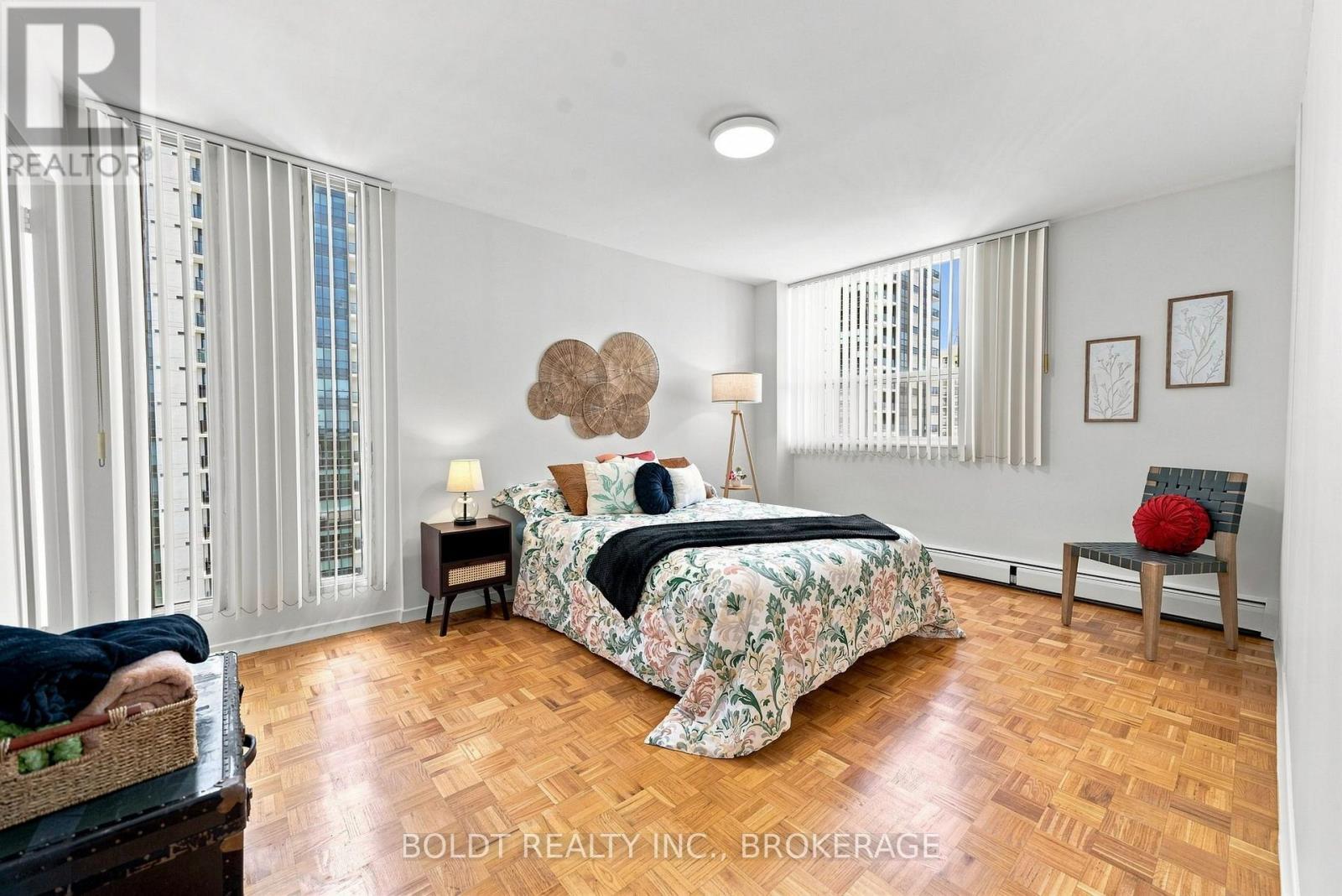 #1008 35 TOWERING HEIGHTS BOULEVARD - Image 25