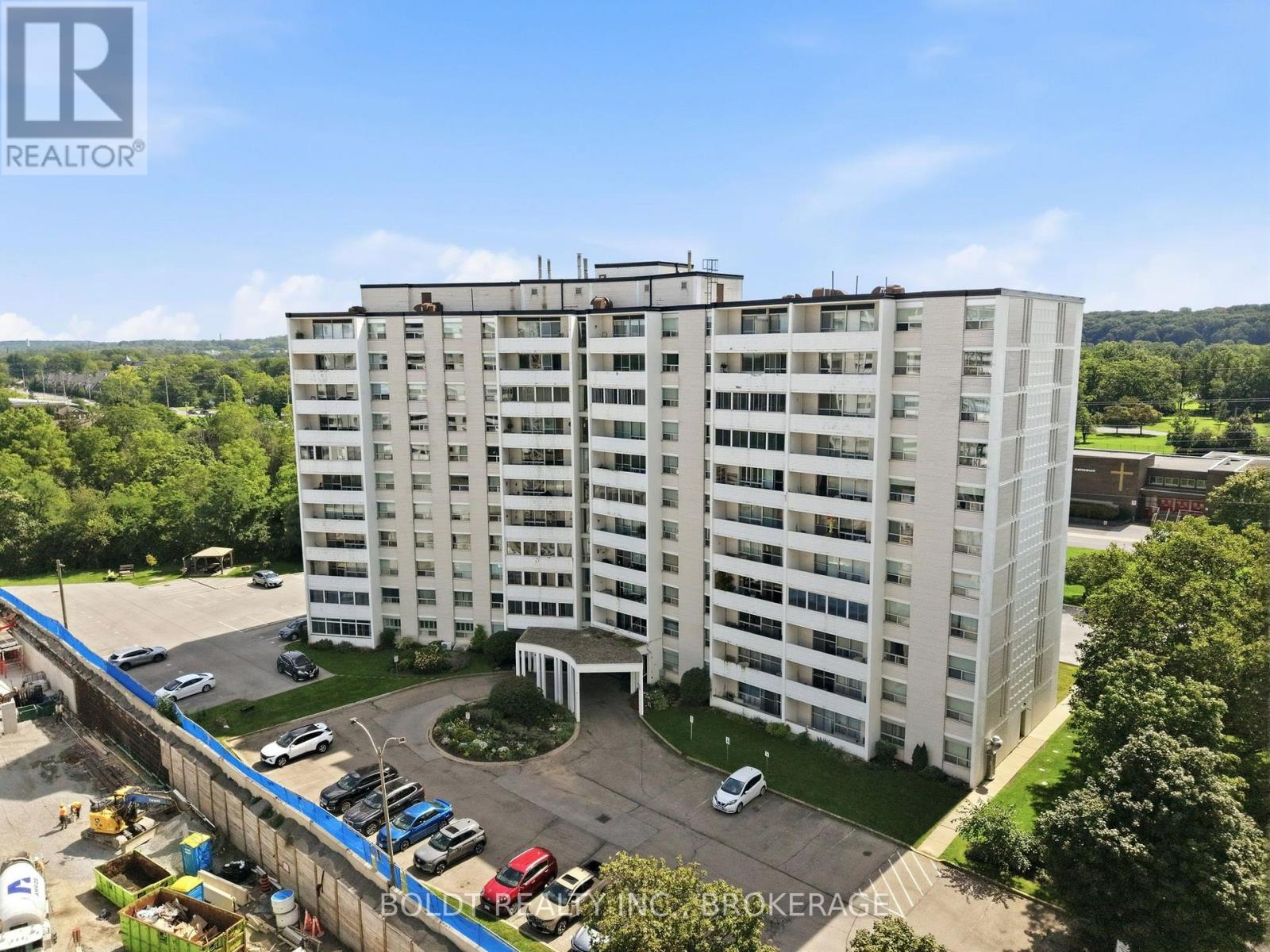 #1008 35 TOWERING HEIGHTS BOULEVARD - Image 47