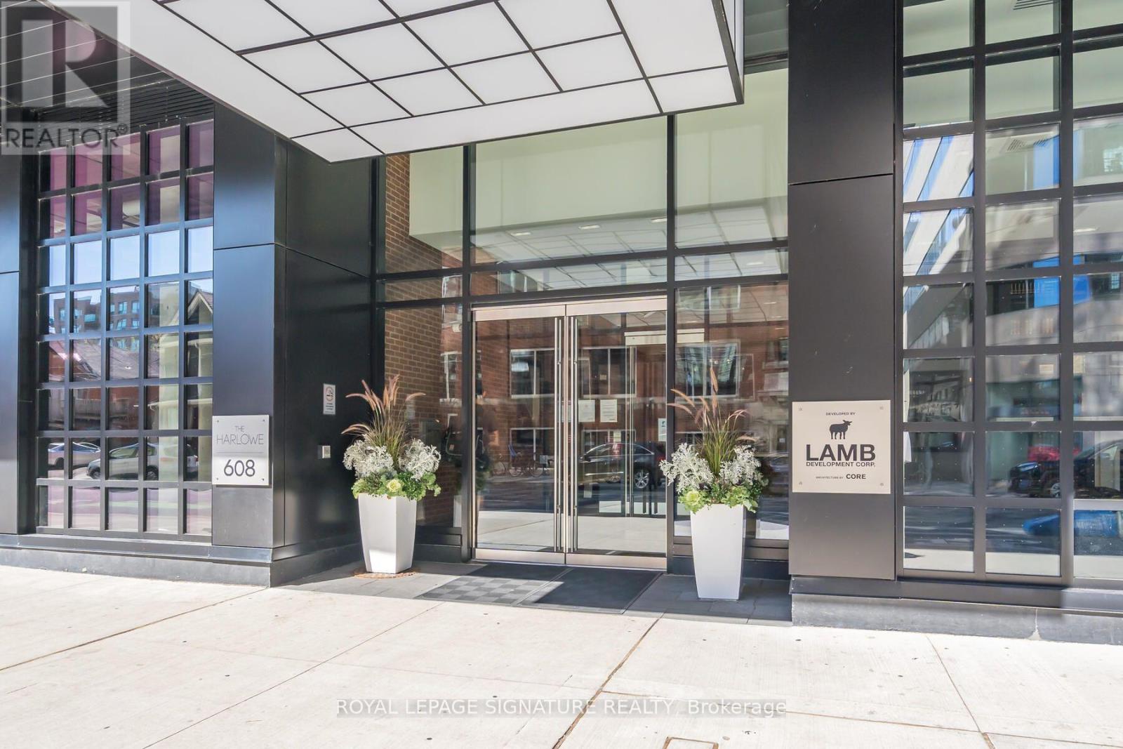 #1203 608 RICHMOND STREET W - 23
