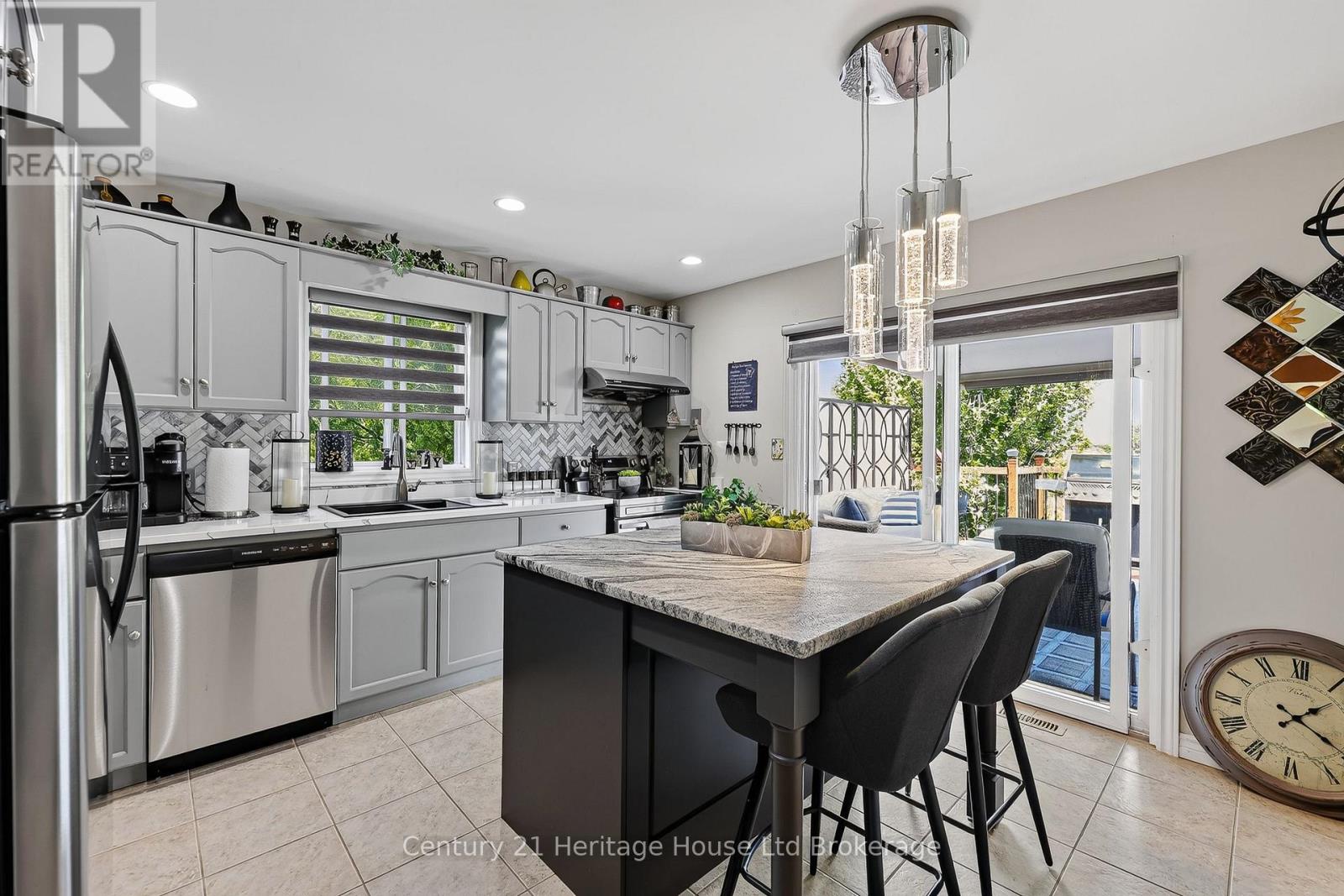 514 PARROTT PLACE - Image 14