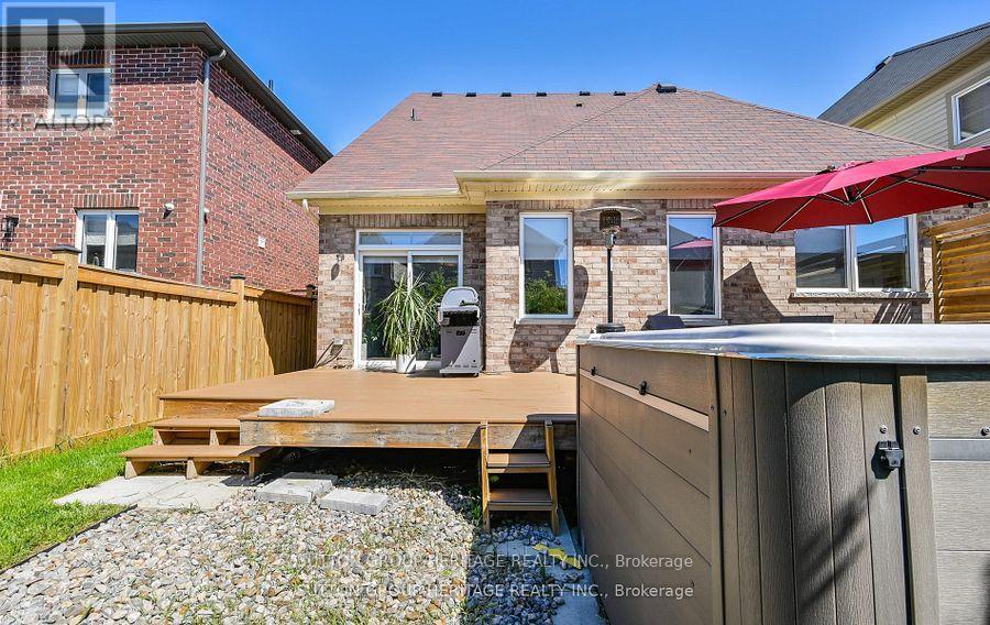 19 NORTHGLEN BOULEVARD - Image 29