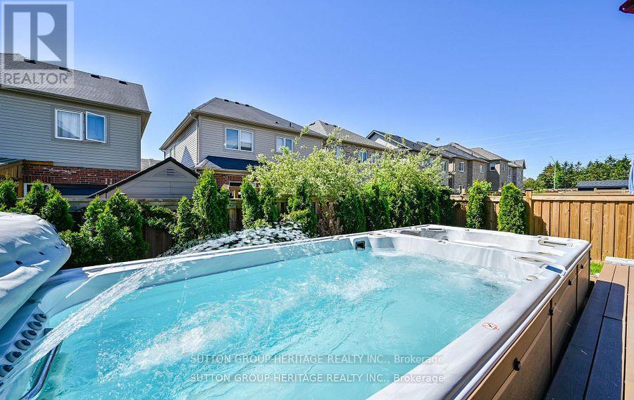19 NORTHGLEN BOULEVARD - Image 32