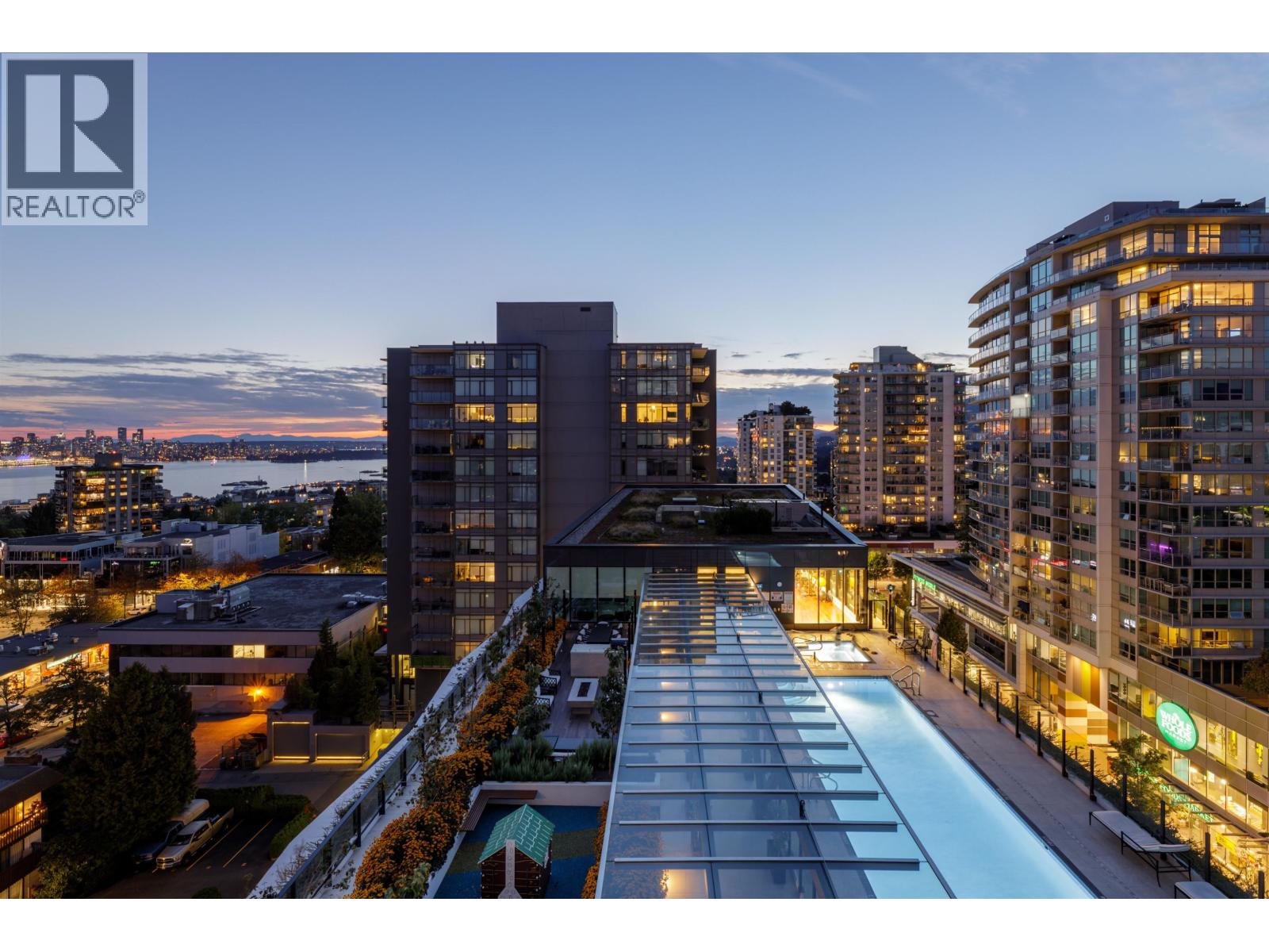 1005 135 E 13TH STREET, North Vancouver