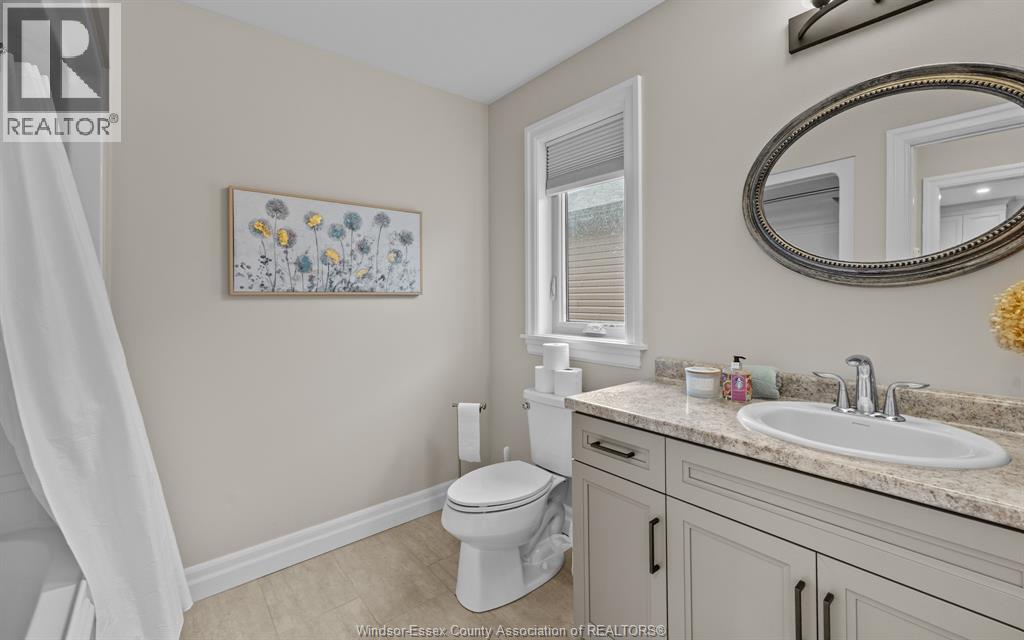 213 MEADOWVIEW - 13