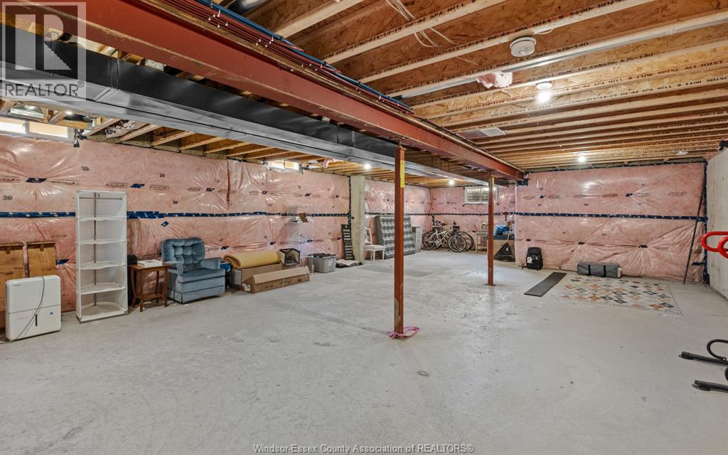 213 MEADOWVIEW - 26