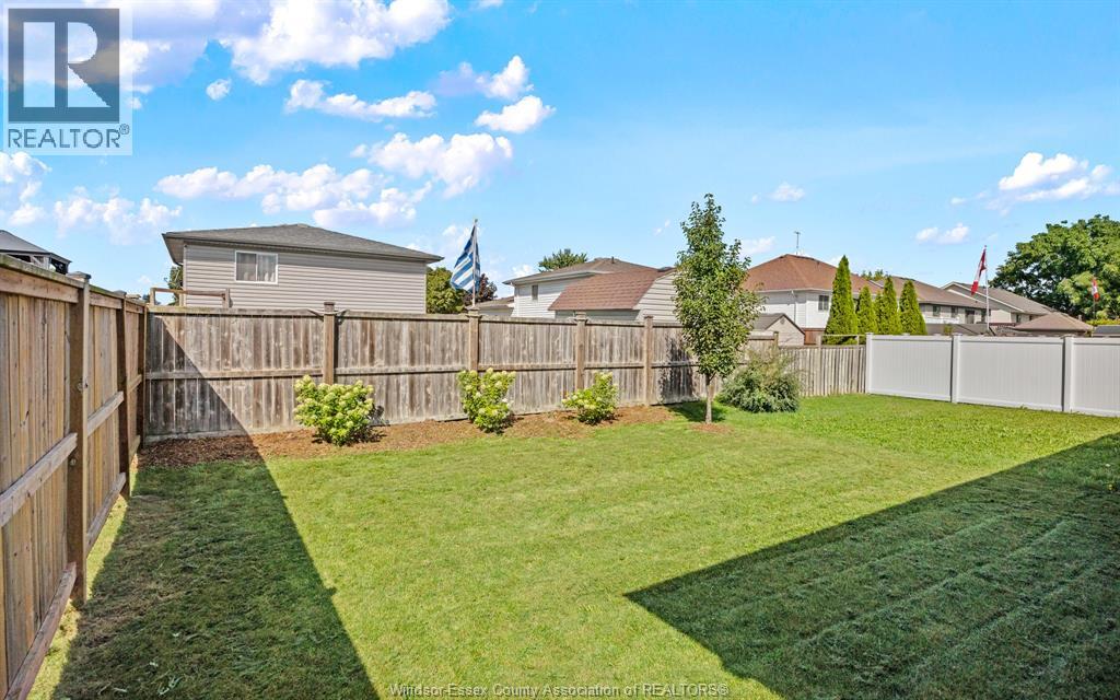 213 MEADOWVIEW - 30
