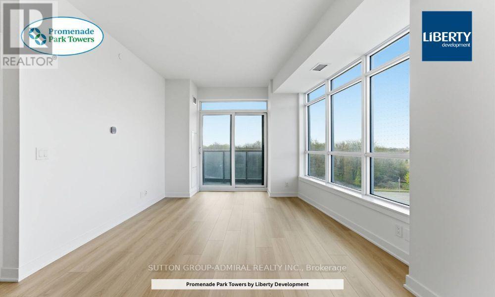 #416 30 UPPER MALL WAY - 10