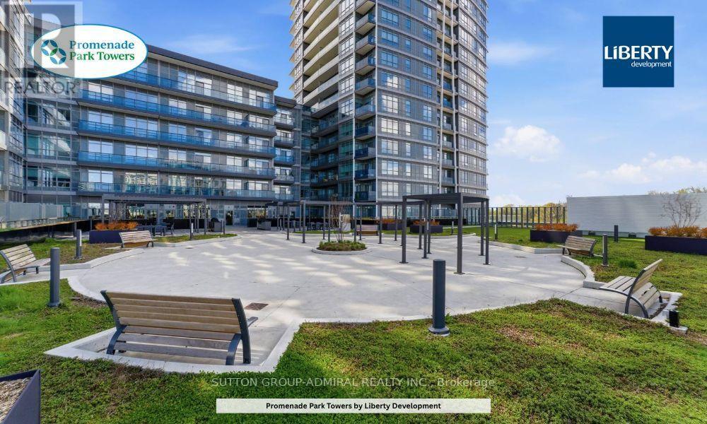 #416 30 UPPER MALL WAY - 6