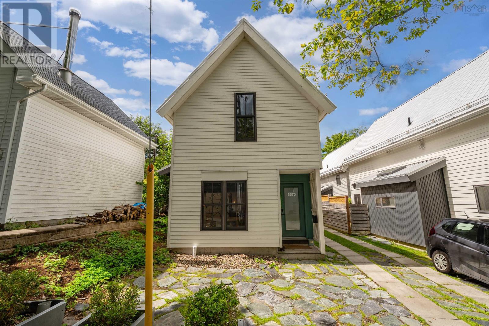 5675 Stanley Street, Halifax — photo 2