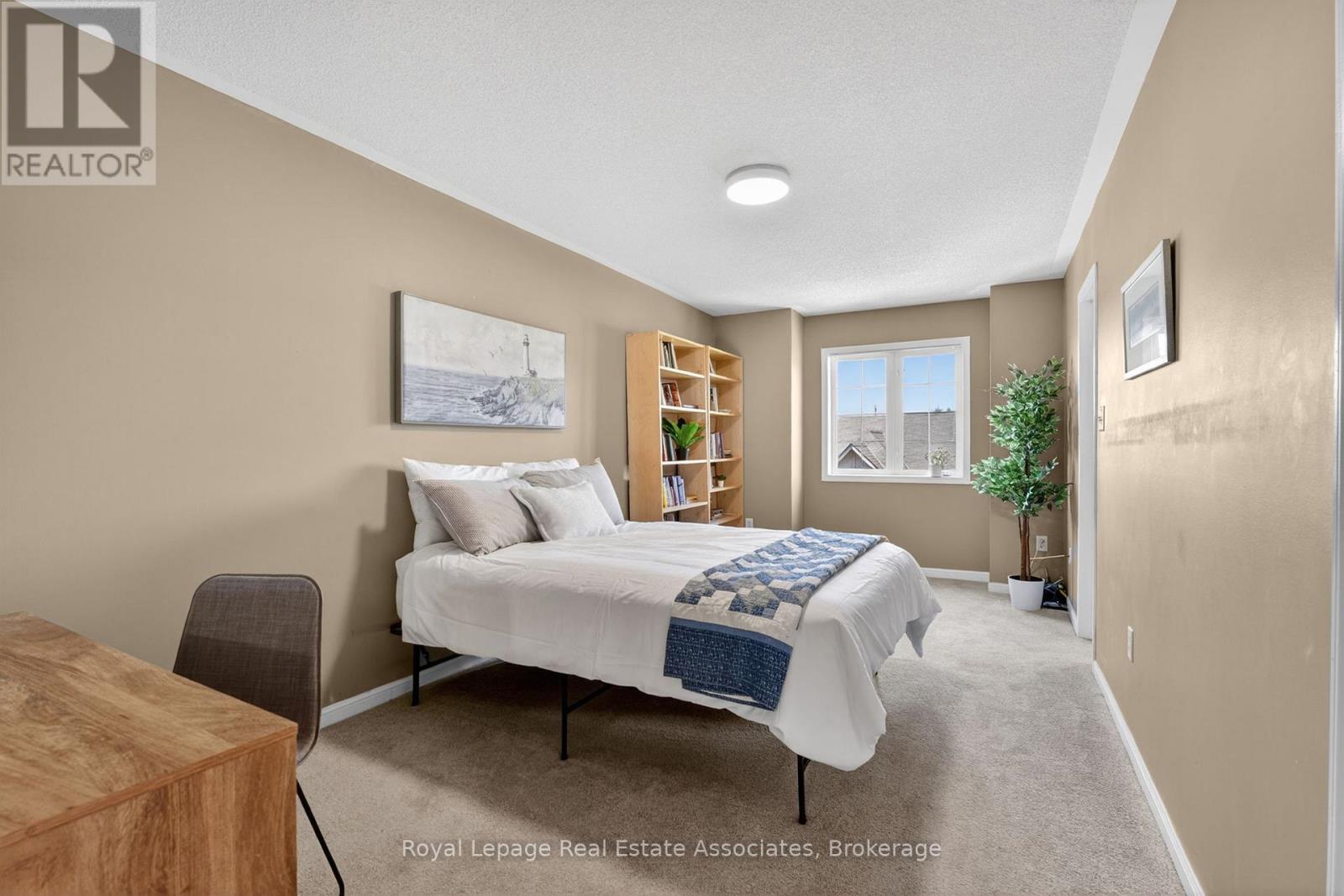 #18 36 PALOMINO TRAIL - 20