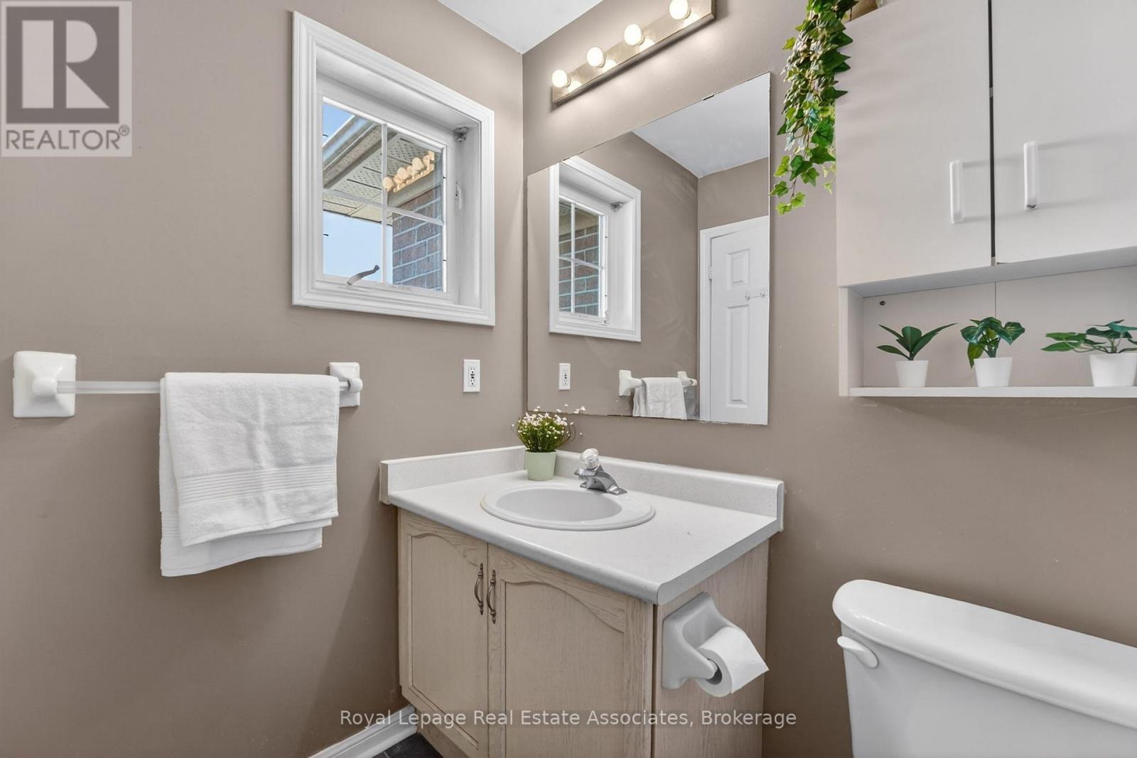 #18 36 PALOMINO TRAIL - Image 25
