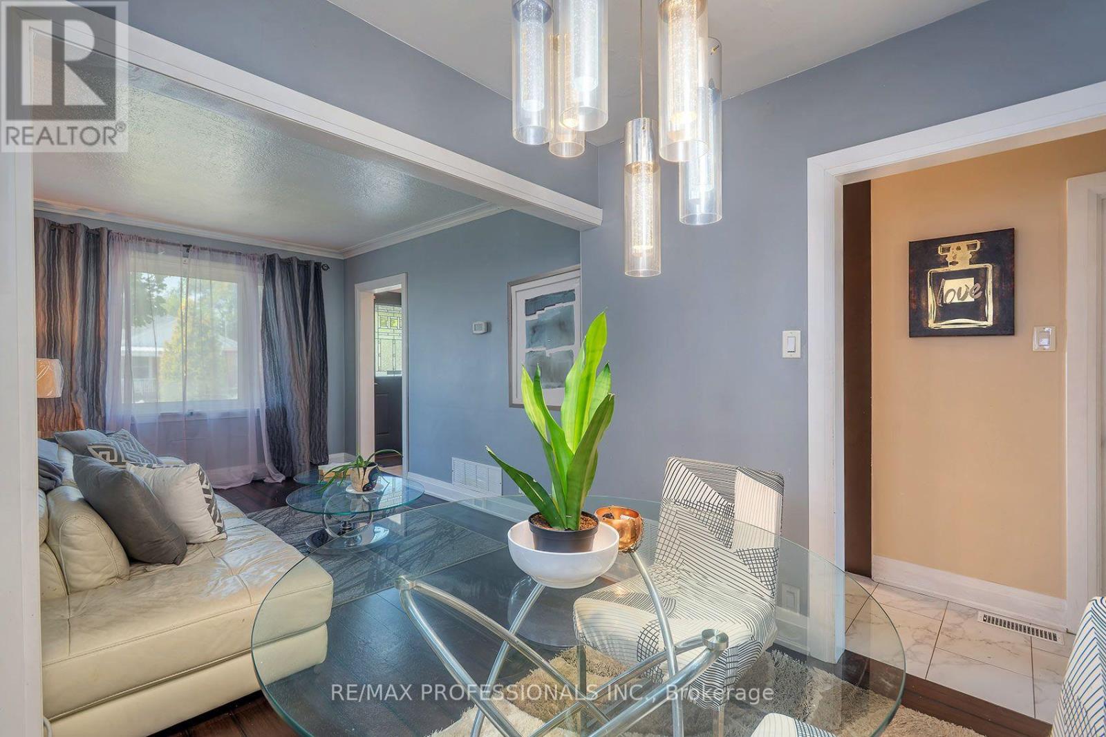 43 FIFTEENTH STREET - 11