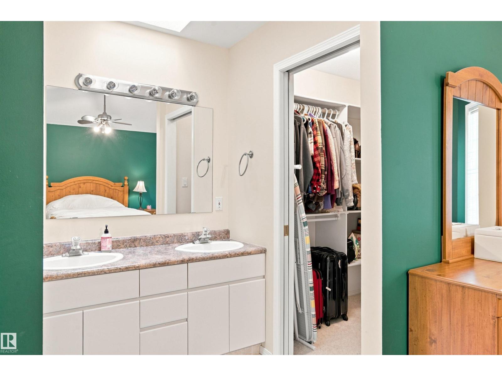 913 7 ST - Image 21
