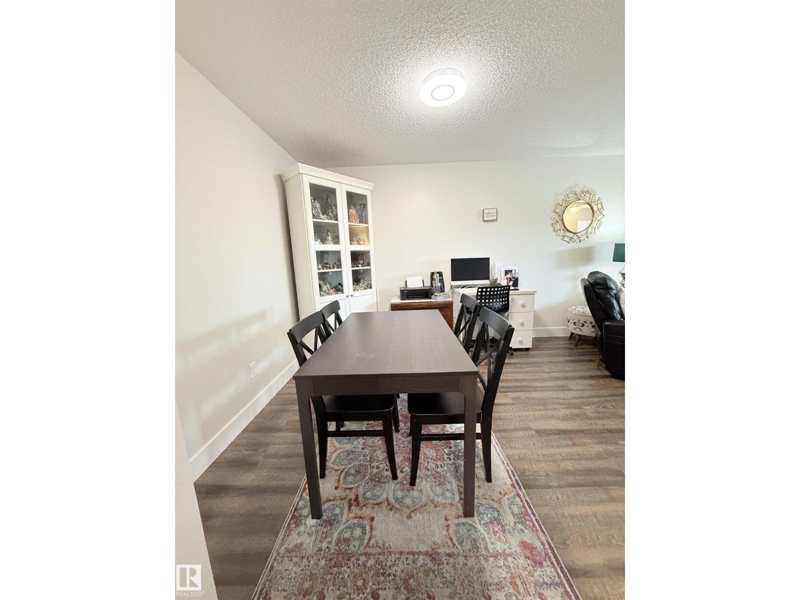 #89 2703 79 ST NW - 10