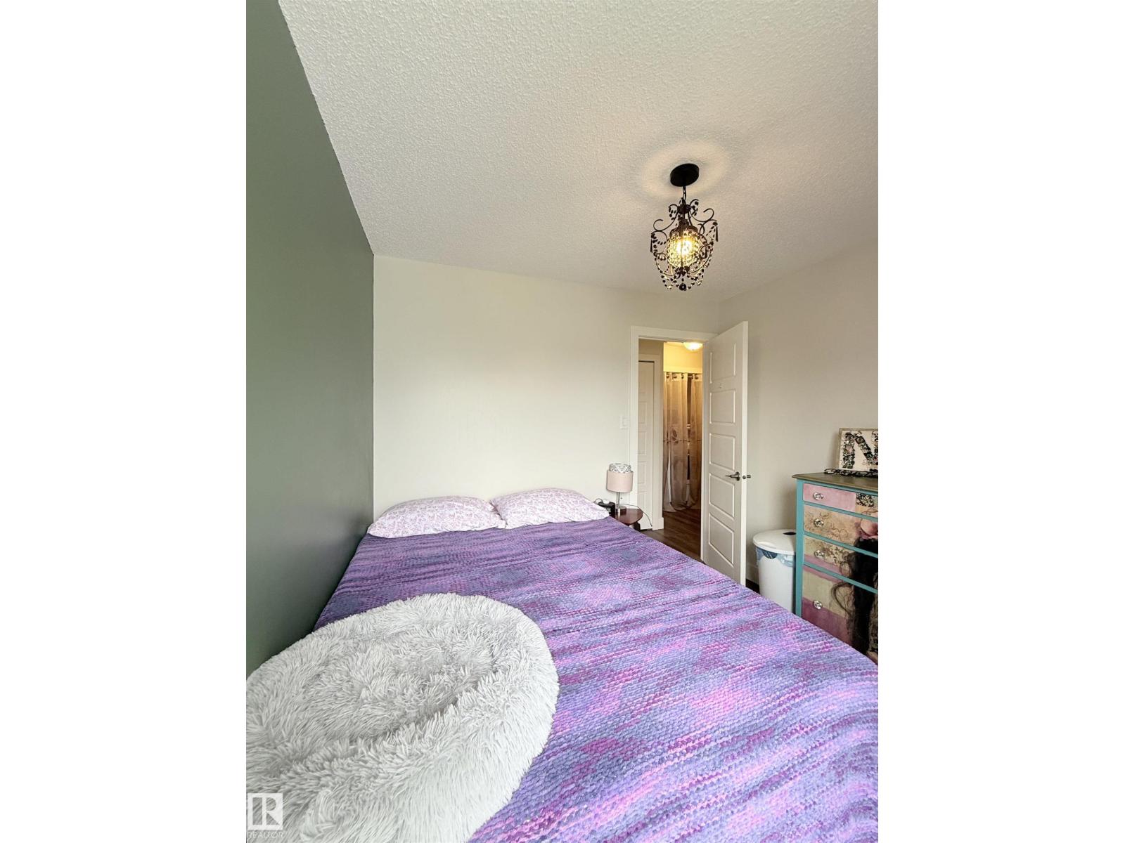 #89 2703 79 ST NW - 27