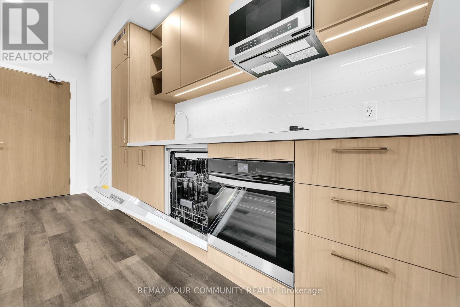 1504 - 5 MEADOWDALE ROAD, Vaughan (Vaughan Corporate Centre) — photo 8