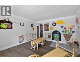 73 Avondale Street, Brantford, ON N3S4M1 Photo 11