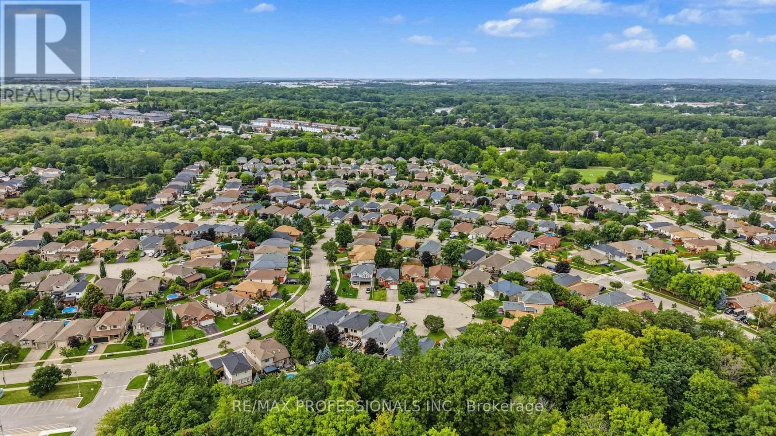 3 OLIVER COURT - 22