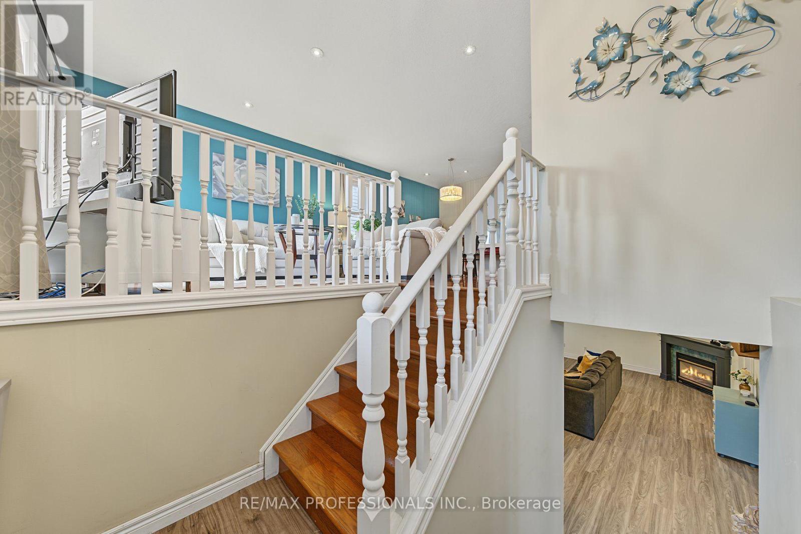3 OLIVER COURT, Brantford — photo 8