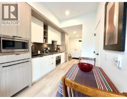 105 2268 E Broadway, Vancouver, BC V5N0L2 Photo 6