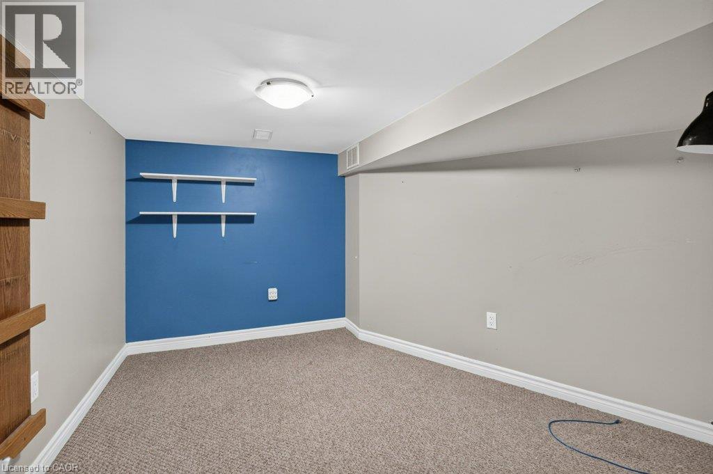 50 WEXFORD Avenue S - Image 39
