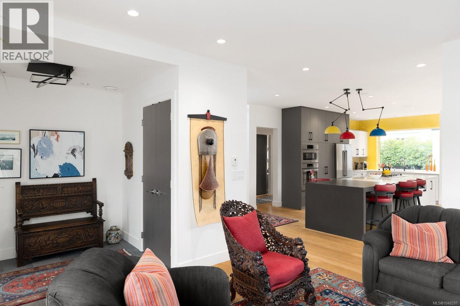 430 Luxton Ave - 15