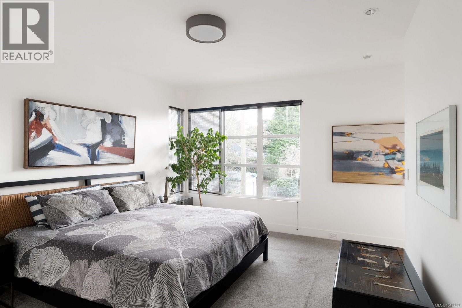 430 Luxton Ave - 32