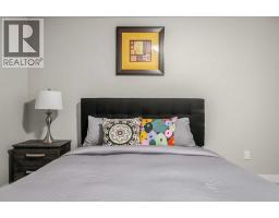 471 Northmount Drive NW - photo 19