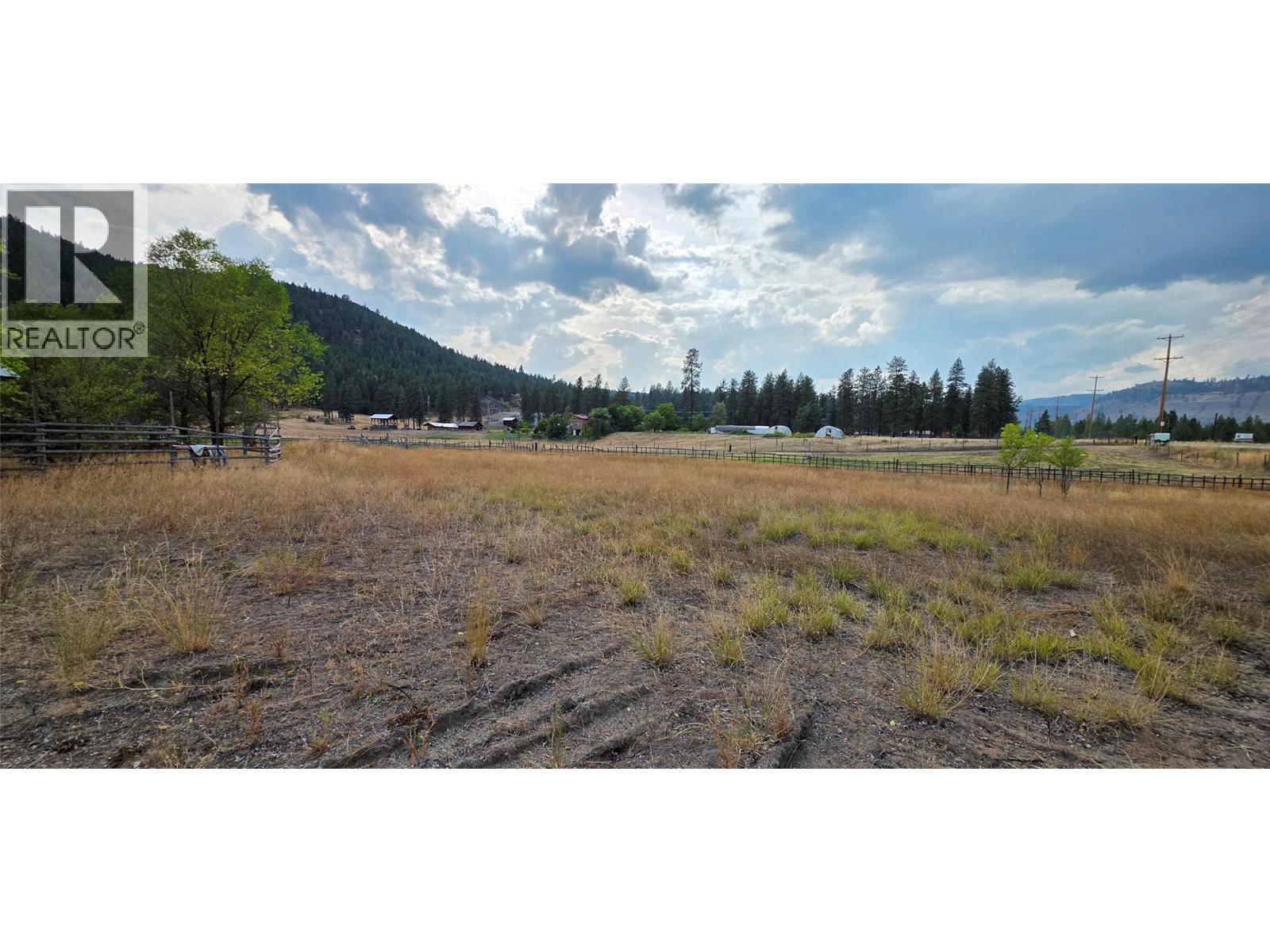 3580 Highway 3 - Image 13