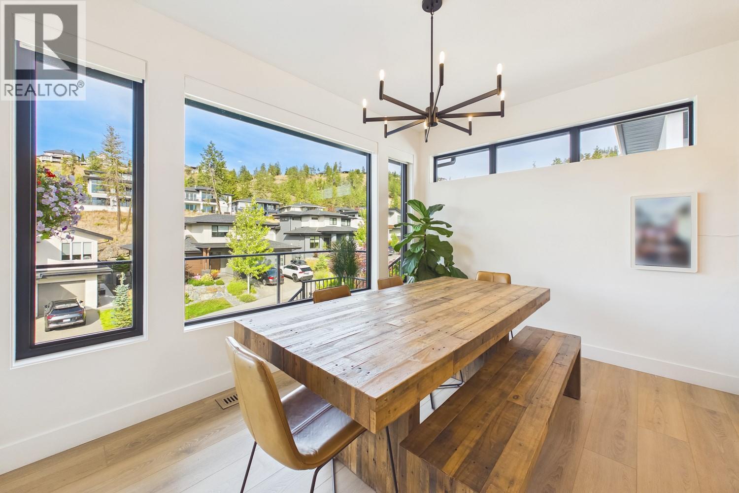 265 Summer Wood Drive, Kelowna