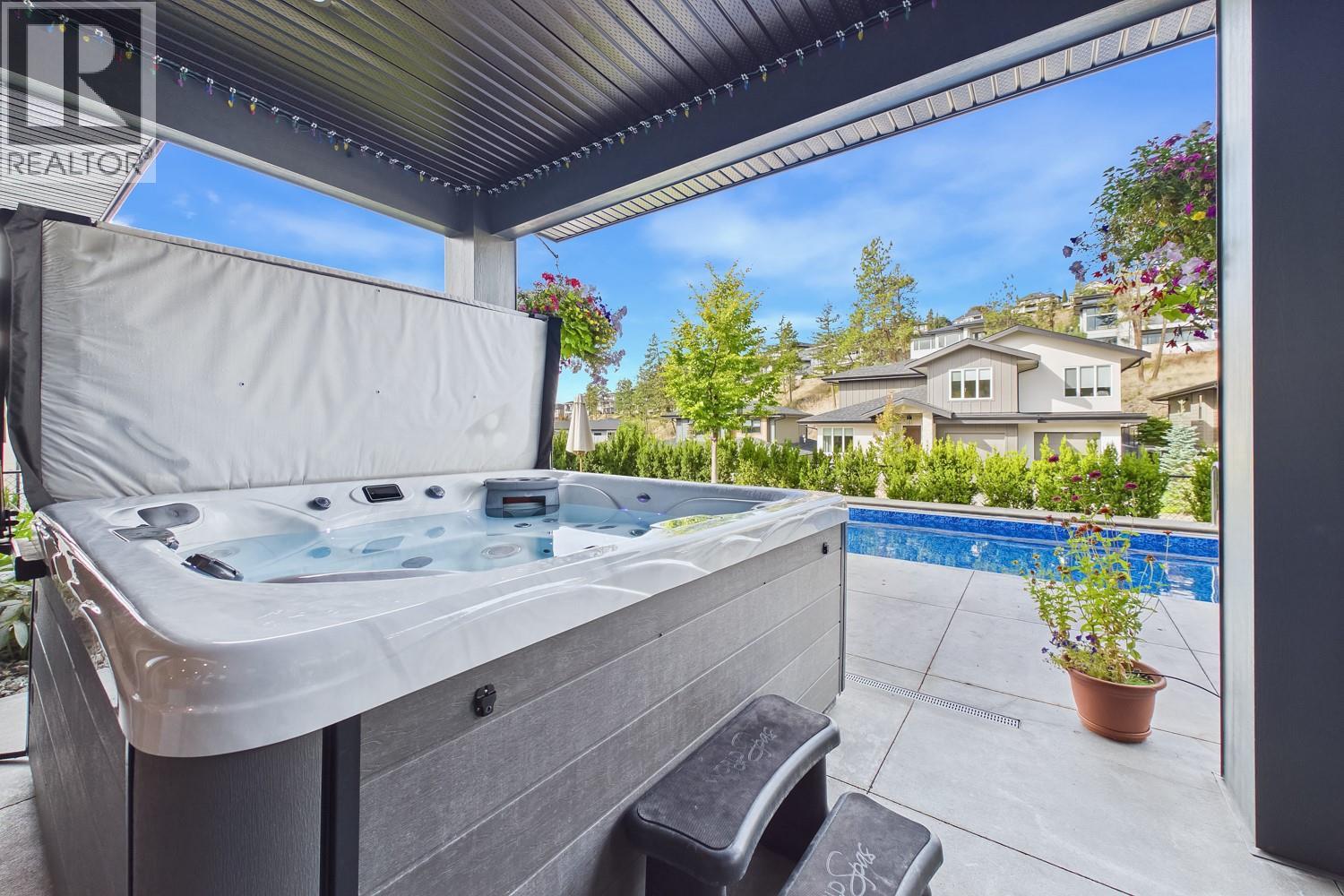 265 Summer Wood Drive, Kelowna