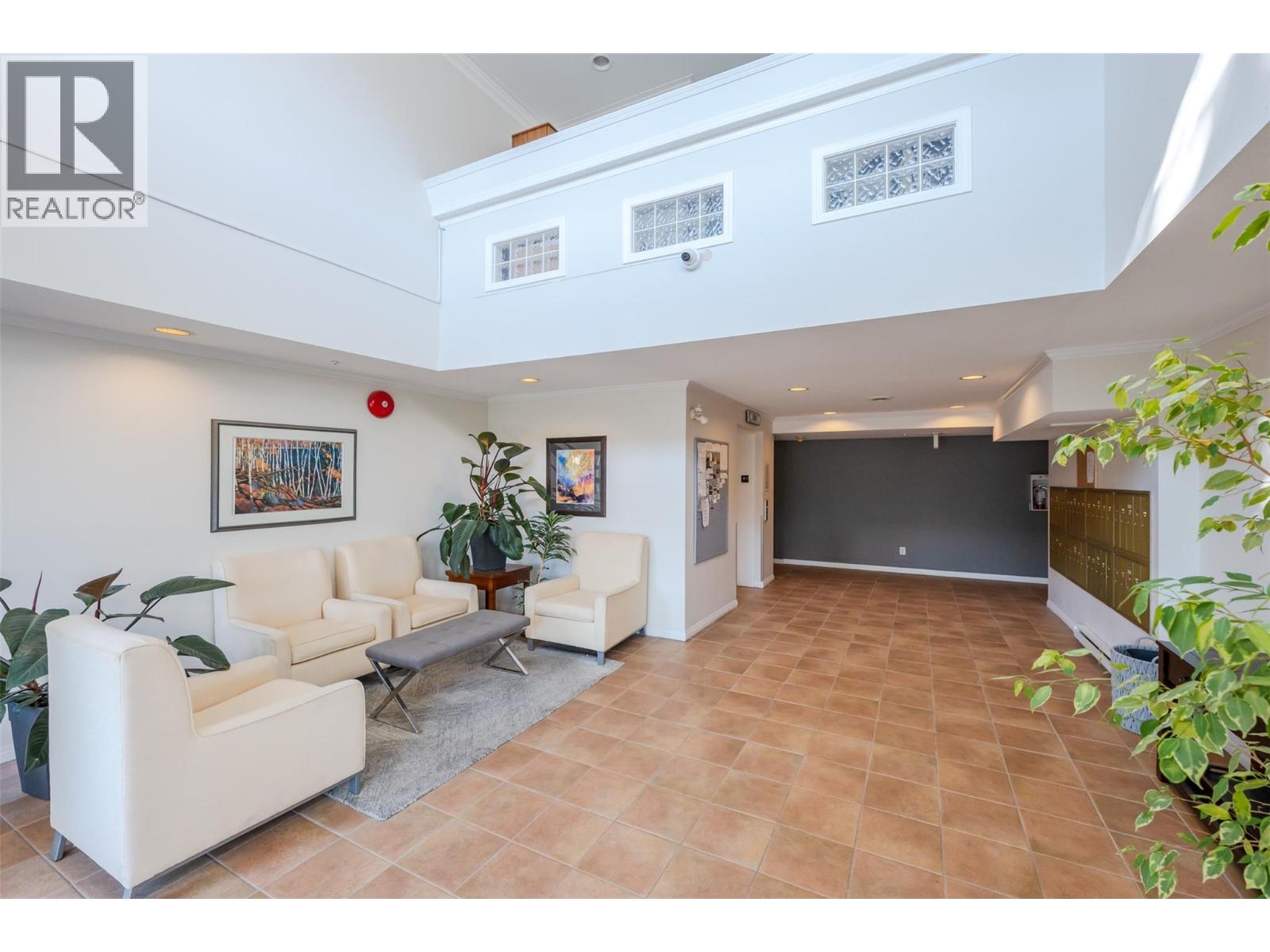 #210 329 Rigsby Street - 35